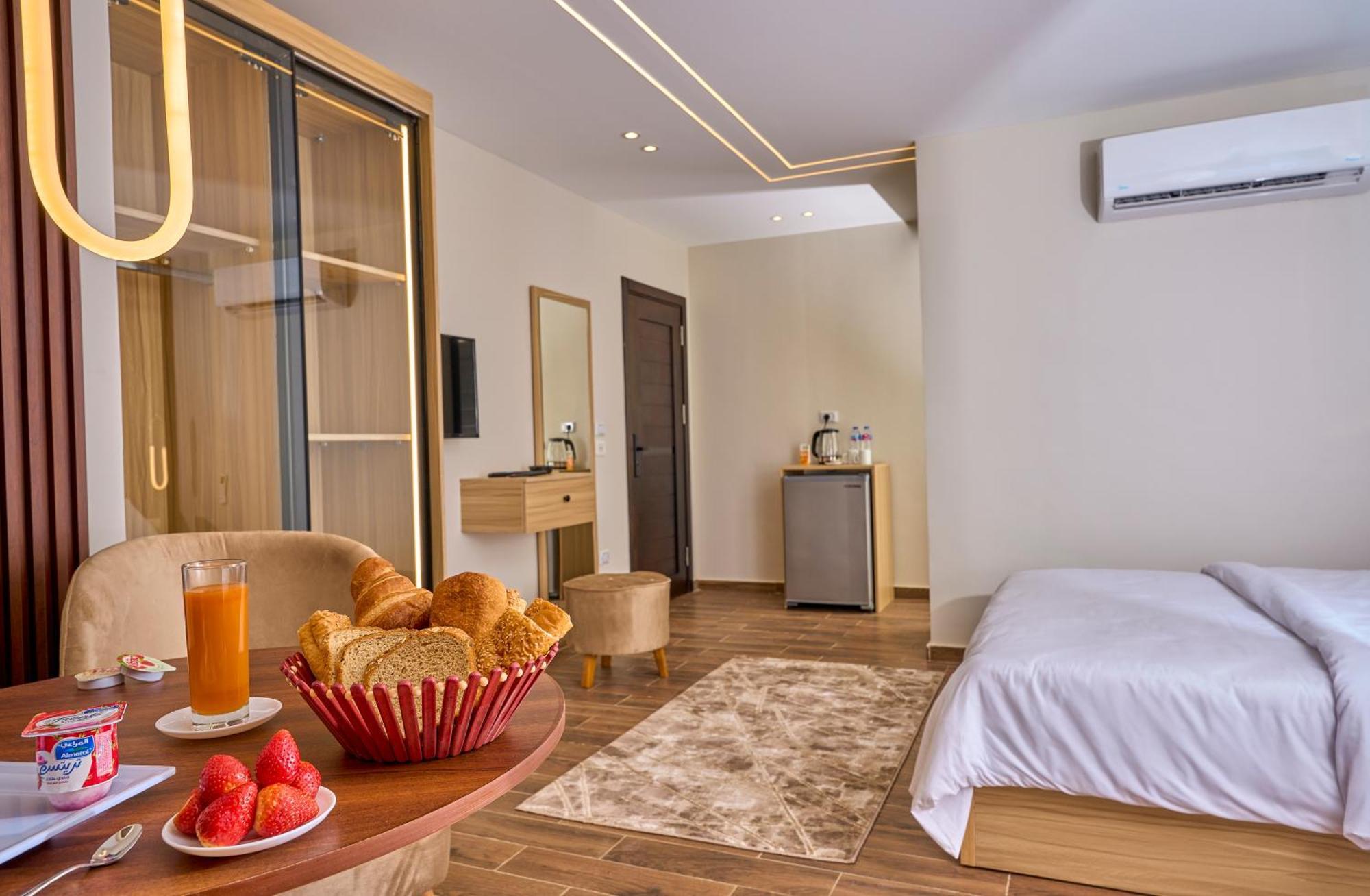 Хостел Rotana Pyramids View Nazlet el-Sisi Экстерьер фото